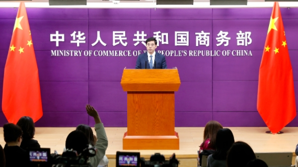荣利通 商务部答一财：“五一”假期全国消费市场繁荣活跃，外国游客来华消费明显增长